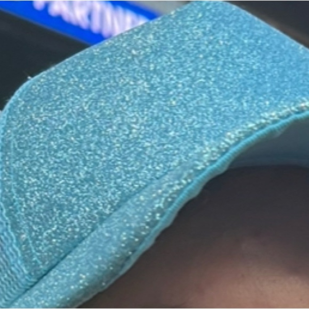 Blue glitter hat 🧢 - Picture 2 of 2